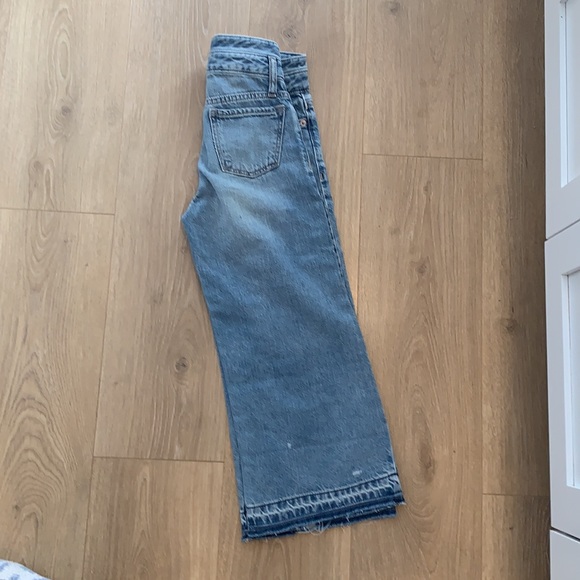 Gap girls bell bottom jeans - Picture 3 of 4